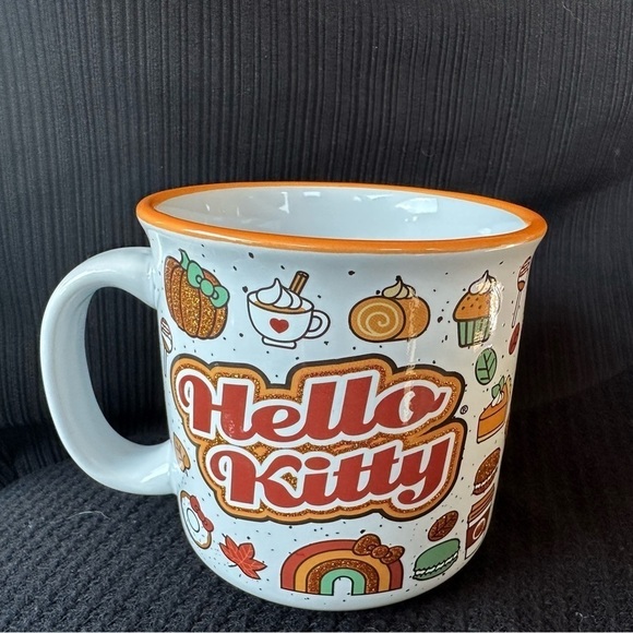 *CLEARANCE* Hello Kitty glitter pumpkin spice fall coffee cup mug set of two - Picture 2 of 6